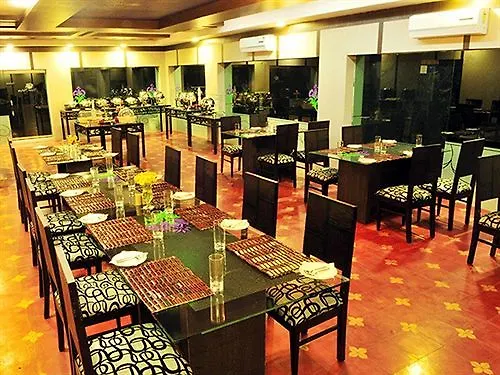 Vision Nature Resorts Varagampadi Hotel