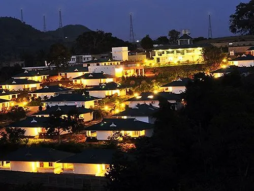 Vision Nature Resorts Varagampadi 4*,